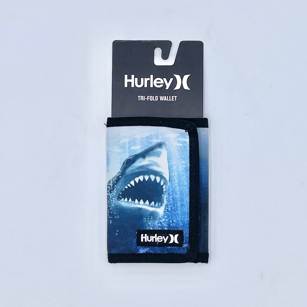NEW Hurley Great White Shark Graphic Tri Fold Canvas Wallet Boys Young Men’s OS